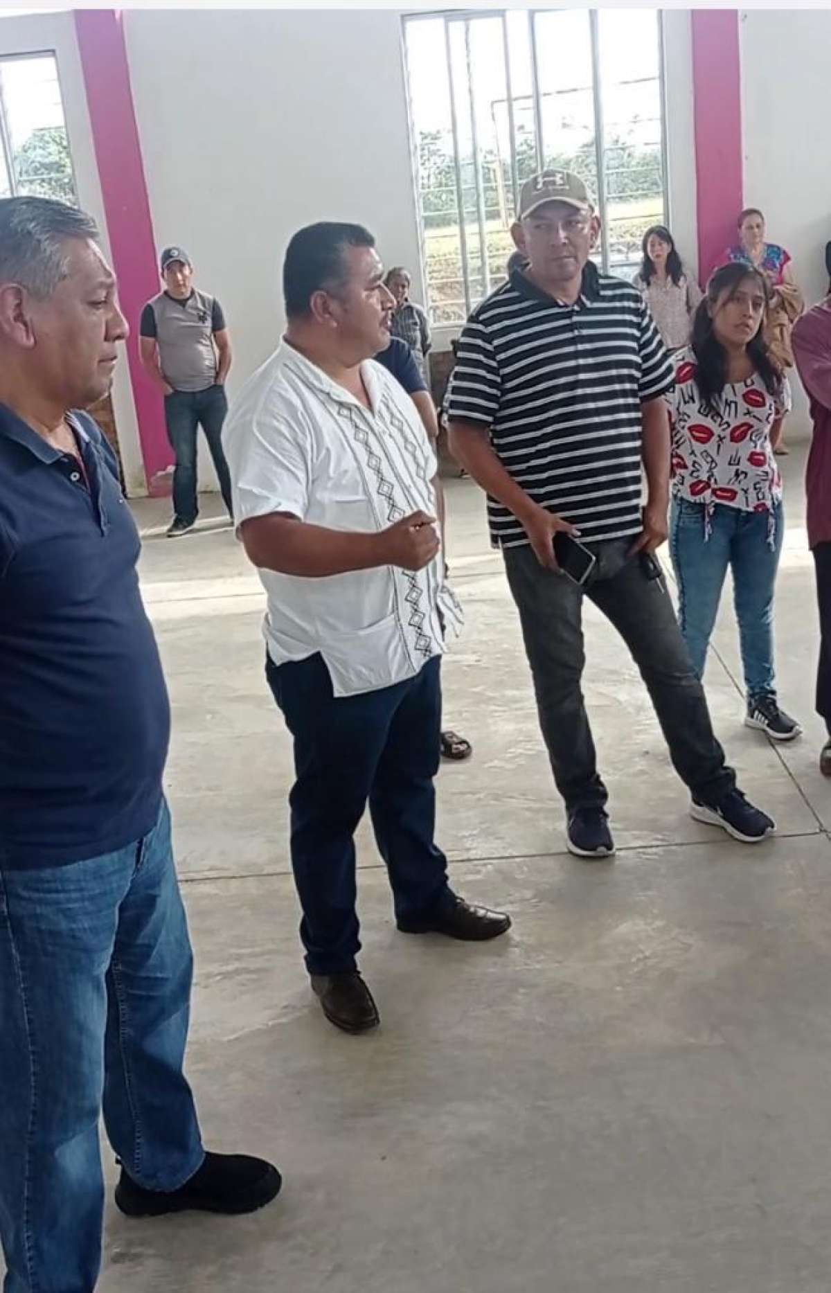Pretende Ventura Demuner Torres imponer Comités de Participación Ciudadana en la Comunidad de Tlavictepan.