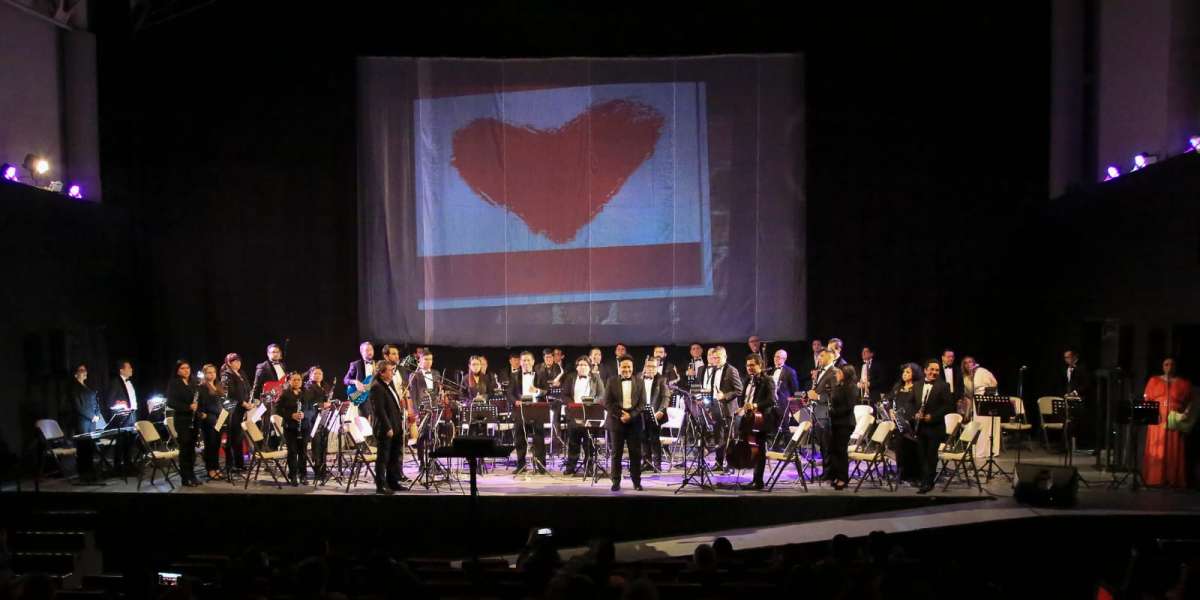 Orquesta Municipal de Xalapa celebra al amor